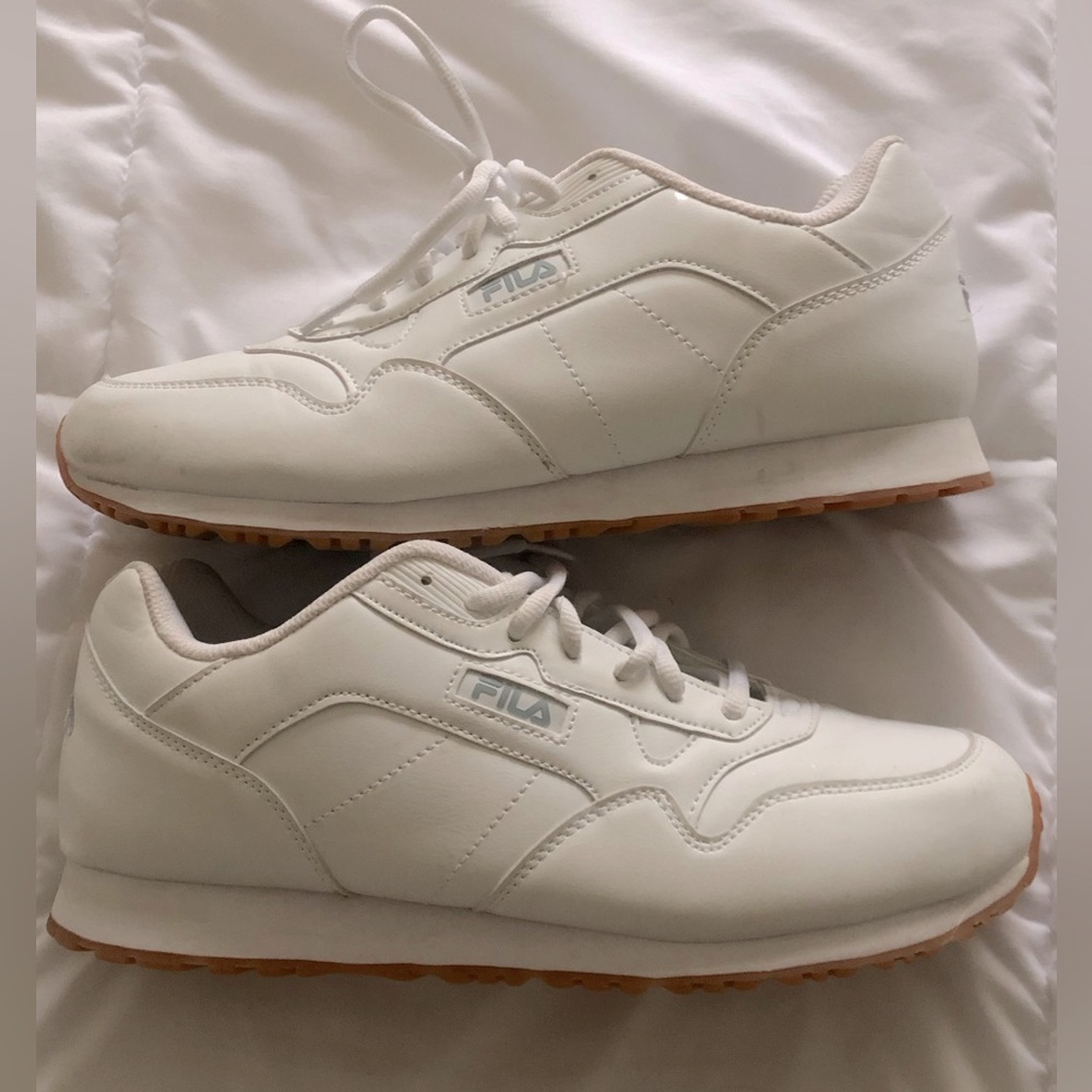 ✨Men’s Fila Casual Sneakers✨
